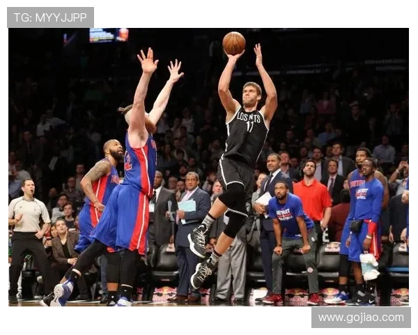 逐帧拆解大洛佩斯进化之路现代中锋攻防范本解析战术价值全景呈现